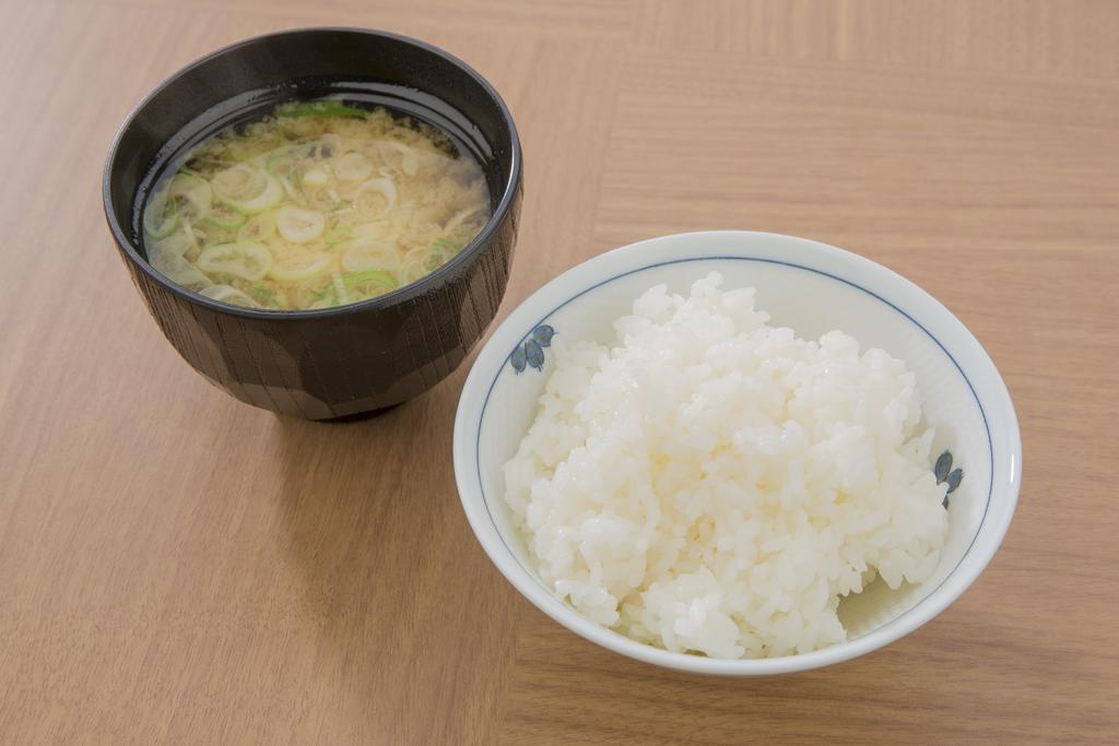 Hotel Route-Inn Kitakyushu-Wakamatsu Ekihigashi Εξωτερικό φωτογραφία